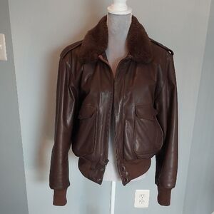Vintage Britches Men's Brown Leather Bomber Jacket with Shearling Collar